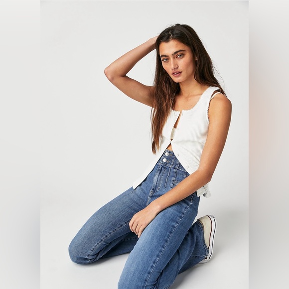 WE THE FREE Jayde Flare Jeans Sunburst Blue High Waist Size 26 - Picture 2 of 10